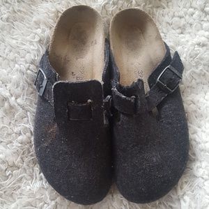 BIRKENSTOCKS